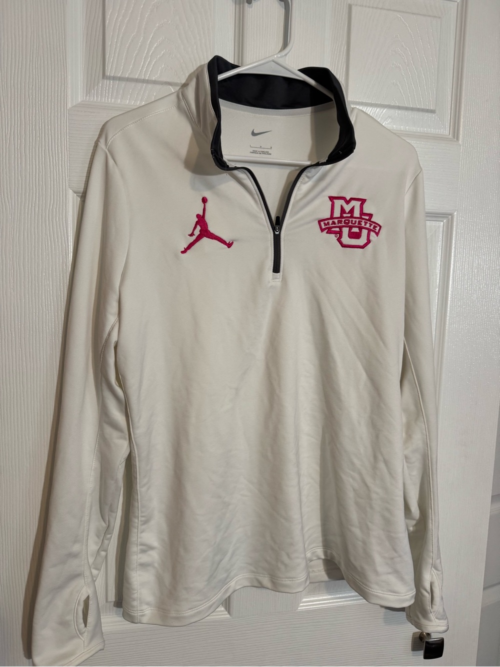 Nike Marquette  White 1/4 Zip Pullover with pink Logos